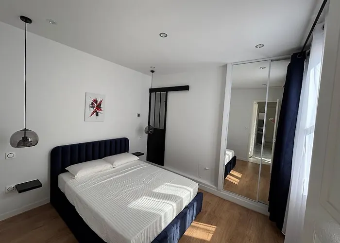 Chez Claire 5 - Place Capitole122m2, Jacuzzi, Cine * Toulouse