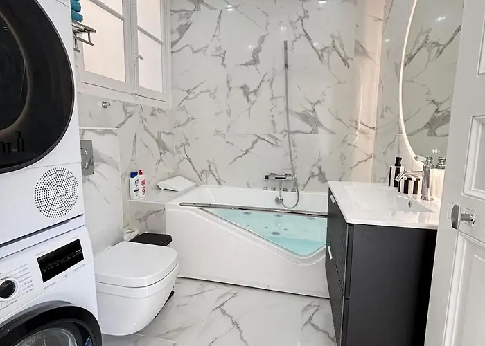 Lägenhet Chez Claire 5 - Place Capitole122m2, Jacuzzi, Cine